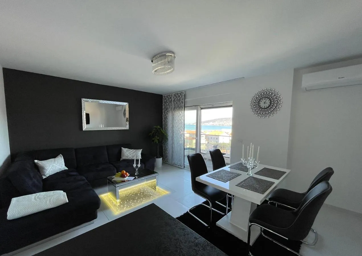 Sky Garden Trogir Apartment